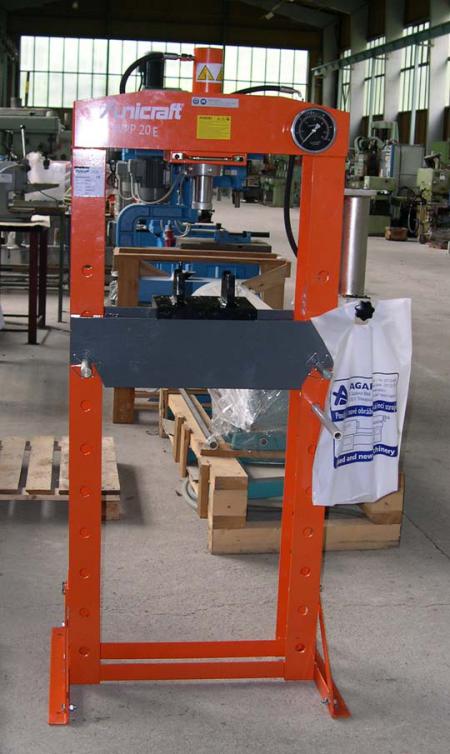 1308_WPP_20_E.jpg