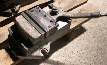 1347_svěrák_130mm.jpg