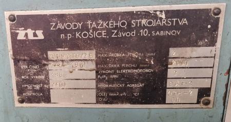 1730_Ohýbačka_plechu_XOMN_2000_2_B_štítek.jpg